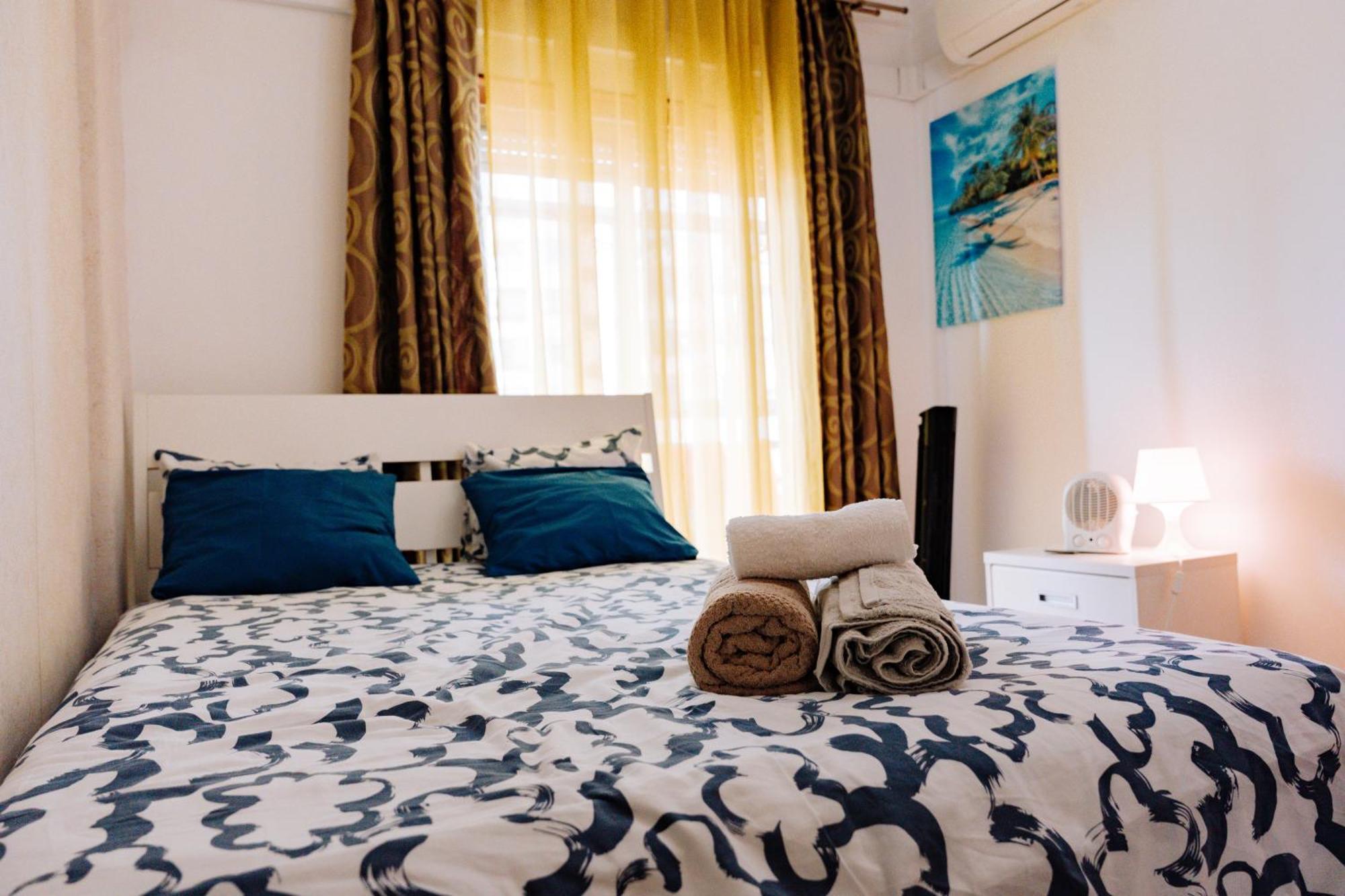 Family-Friendly And Cozy 3-Bedroom Accommodation In Lisbona Esterno foto